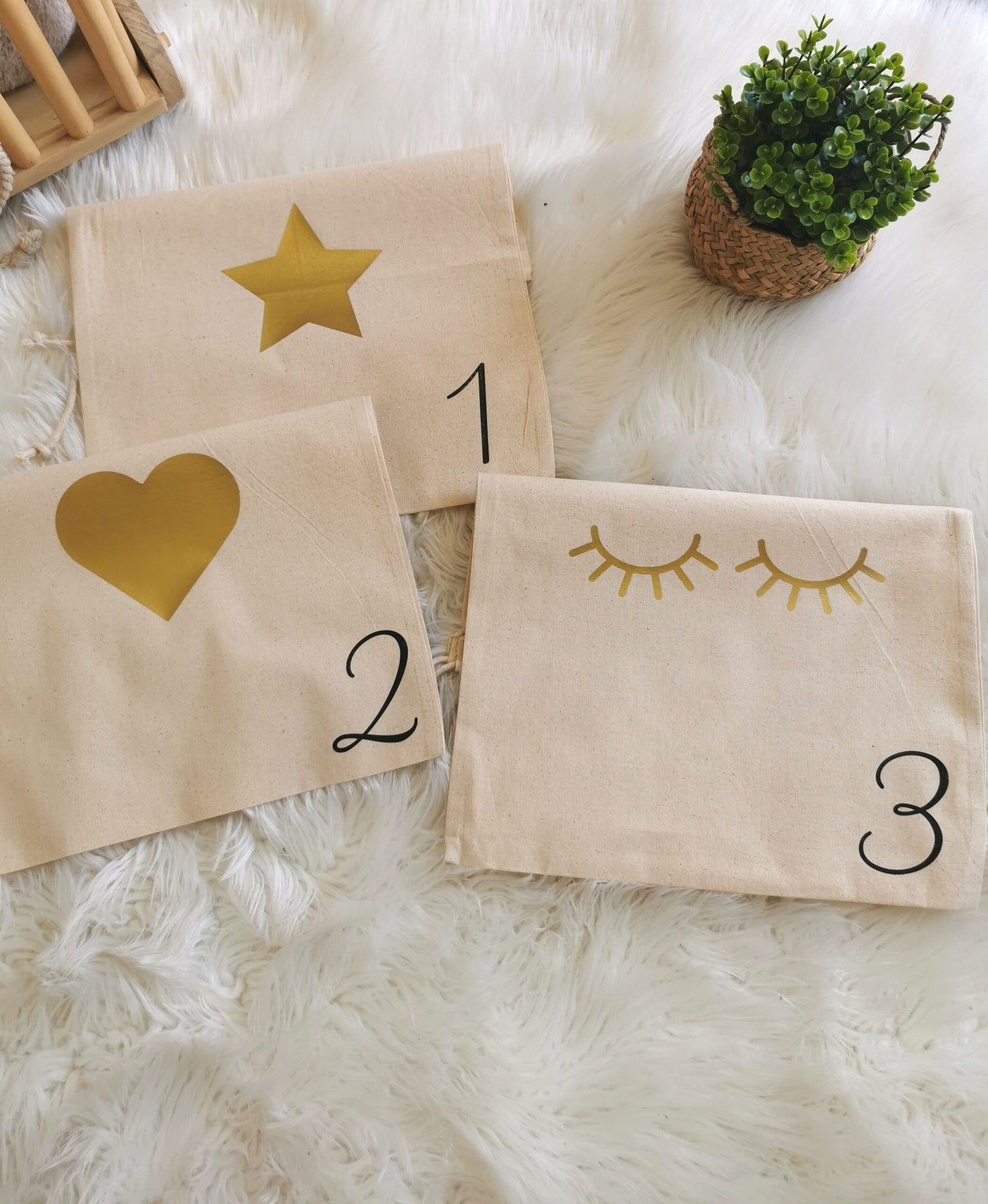 Pack of 3 "First Outfit" Bags - Black &amp; gold (unnamed)