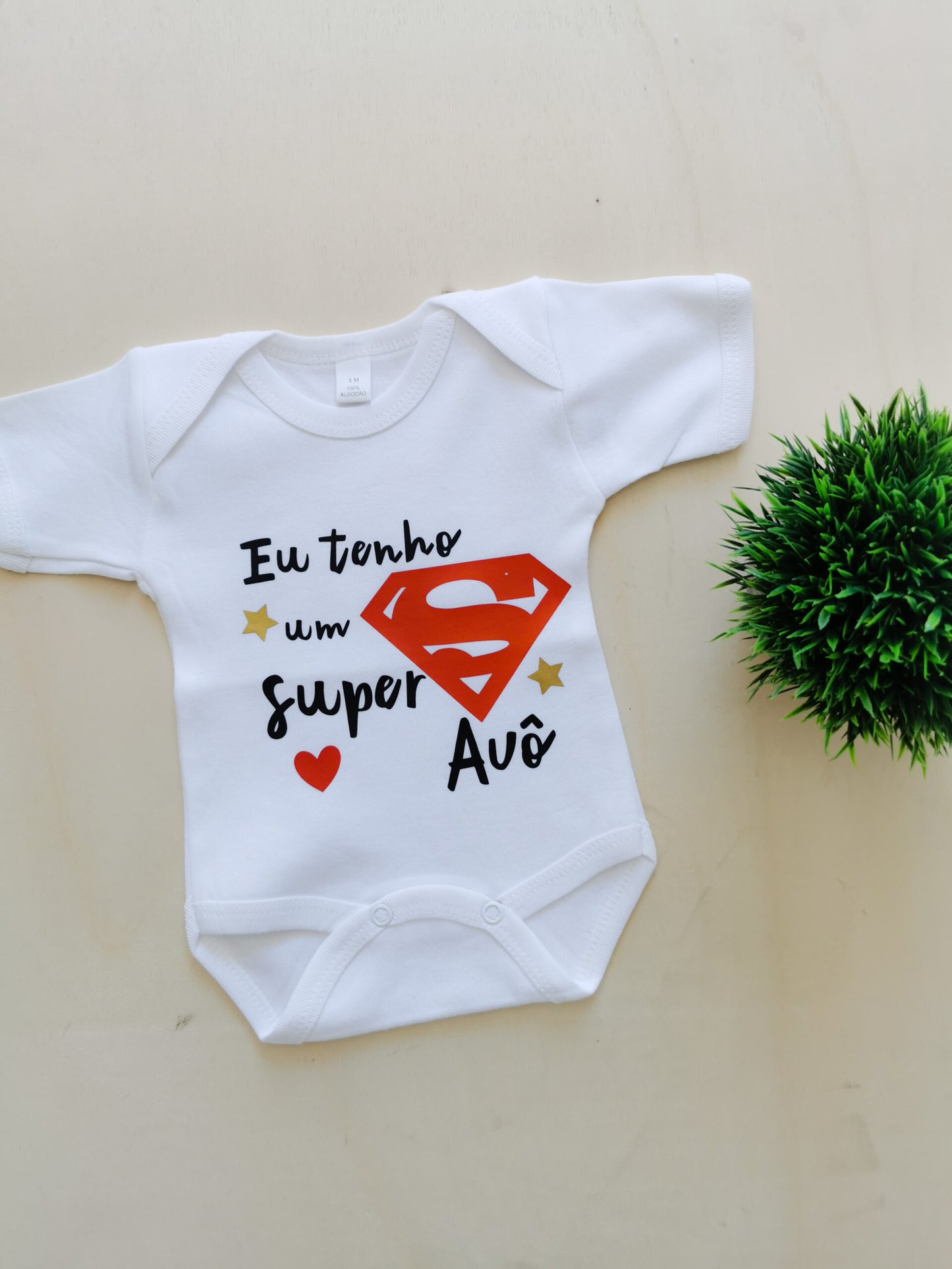 Body ou t-shirt criança "Eu tenho uns Super Avós - Versão colorida