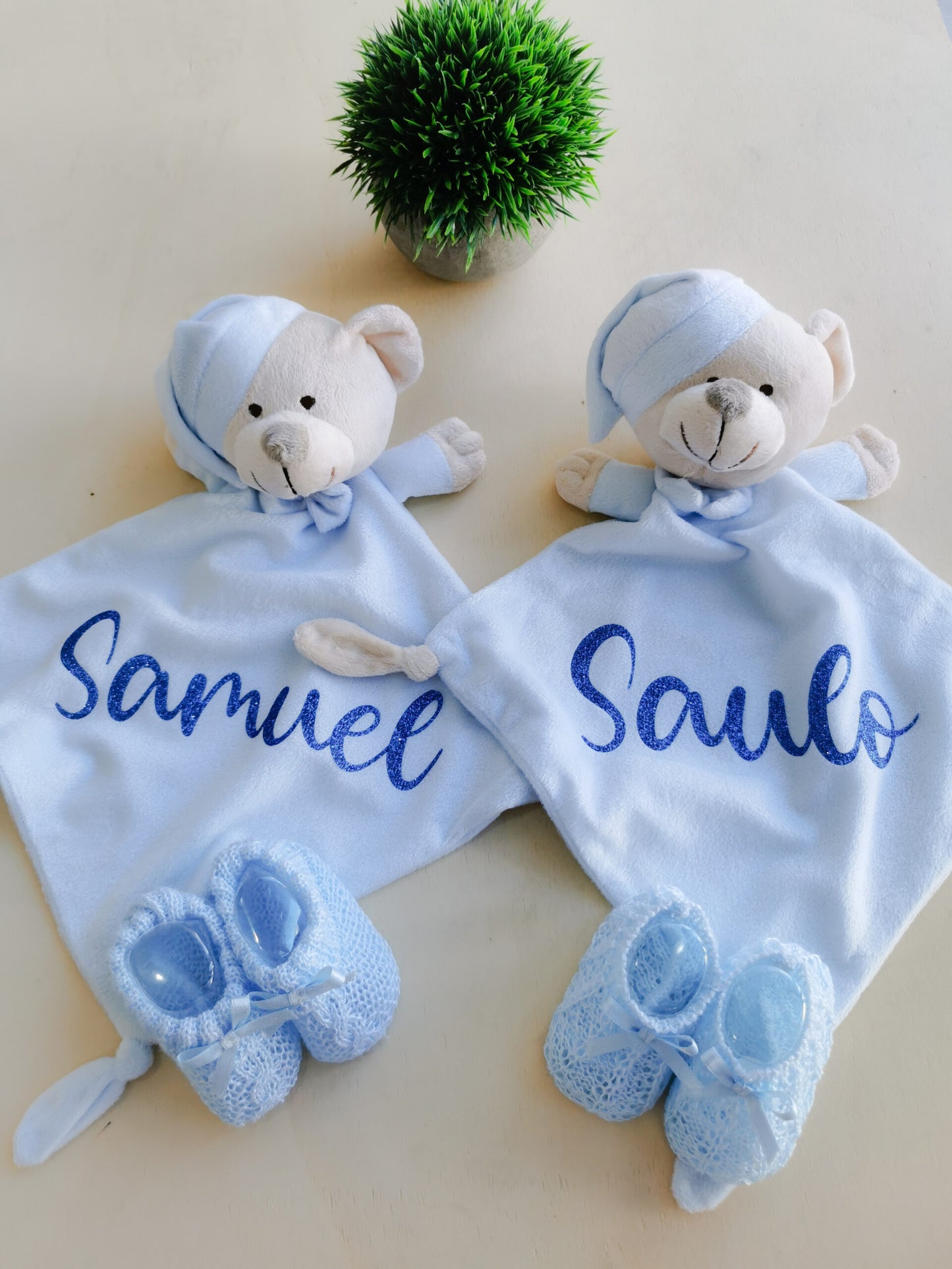 Doudou personalizado com nome do bebé